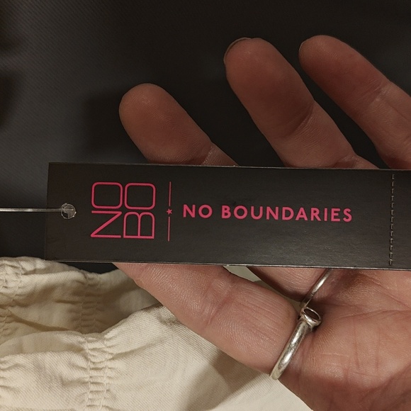 NWT No Boundaries Jr's blouse sz XL 15-17 - Picture 2 of 5